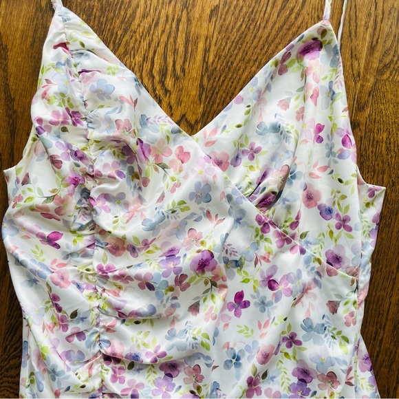 MAJORELLE Melville Watercolor Satin Floral Ruffle Hem Mini Dress Size L - Picture 9 of 15